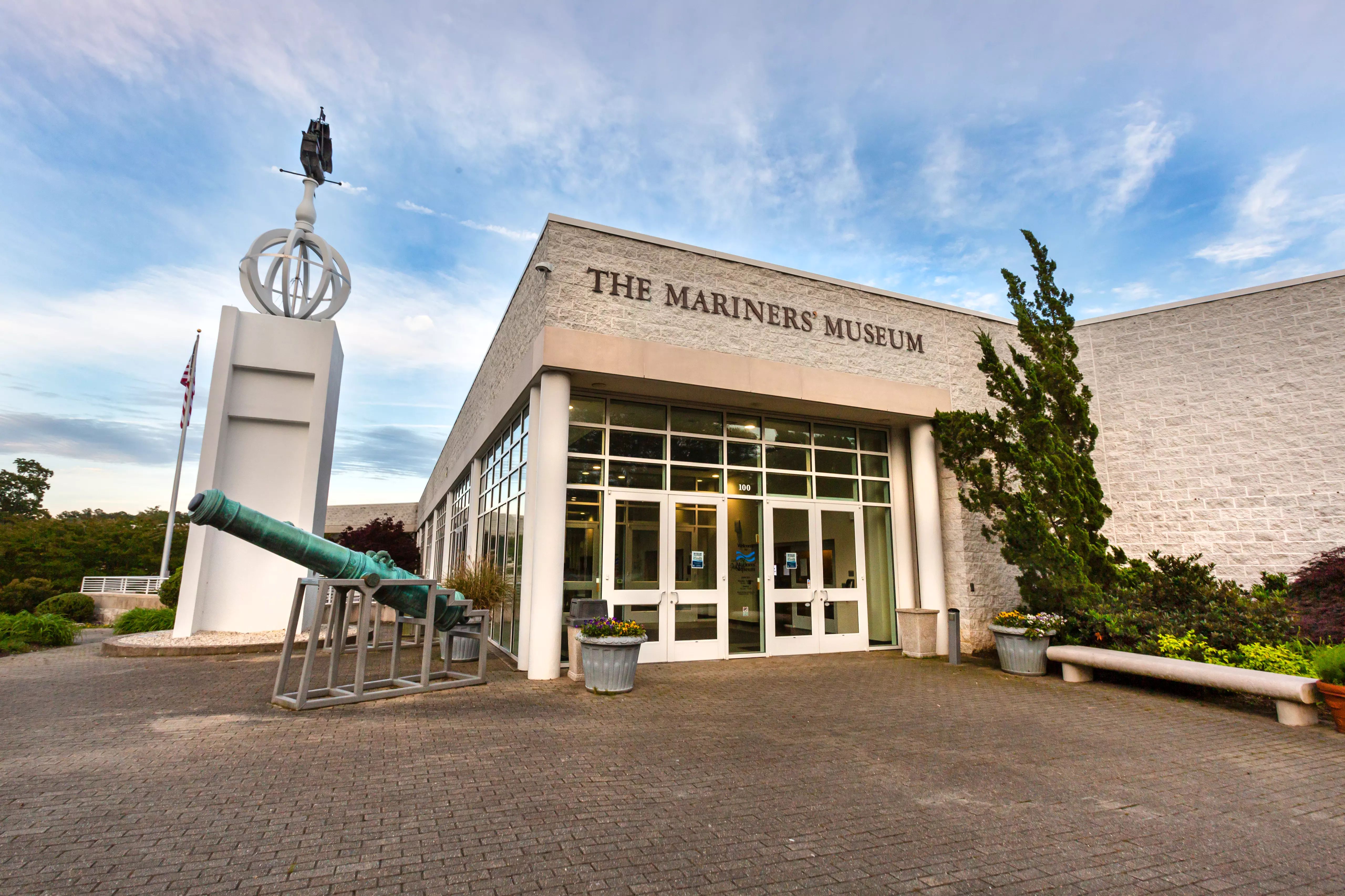 Mariners' Front Entrance